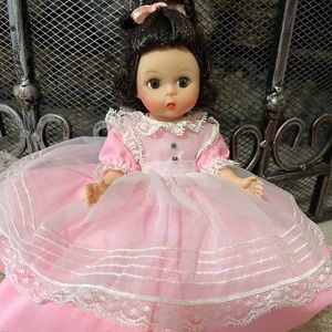 Vintage Madame Alexander BETH from Little Women. Original box. Carefully stored.